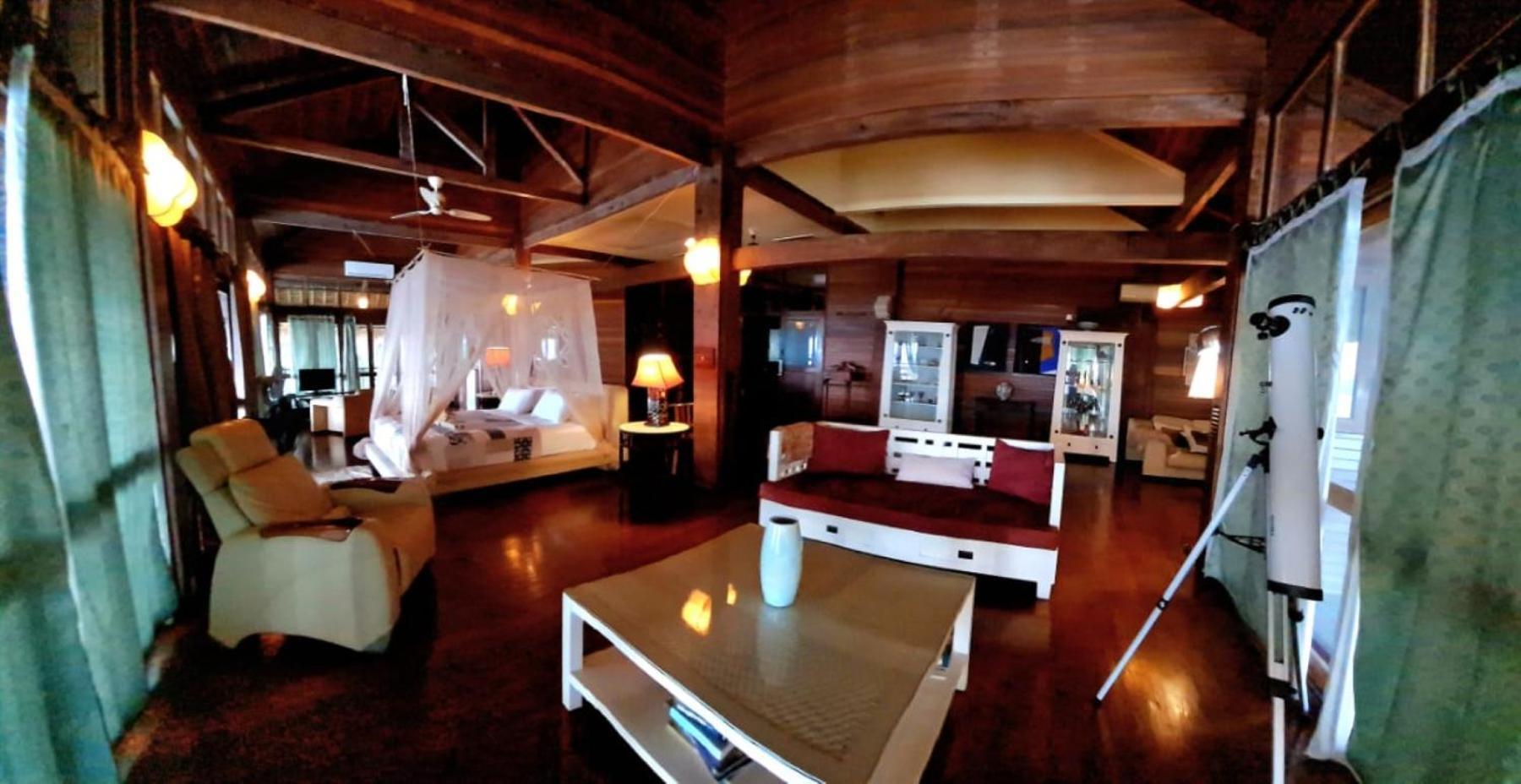 Breve Azurine Lagoon Resort Karimunjawa Exterior photo